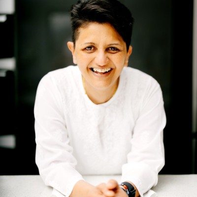 Dr Farnaaz Sharief MBE Mac support London