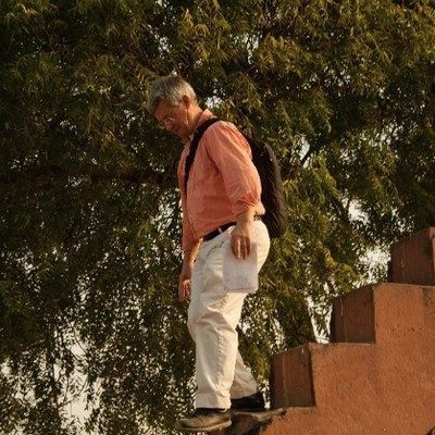 Robert Barnes Principal Architect Robert Barnes Architects founding Mac support client 2003